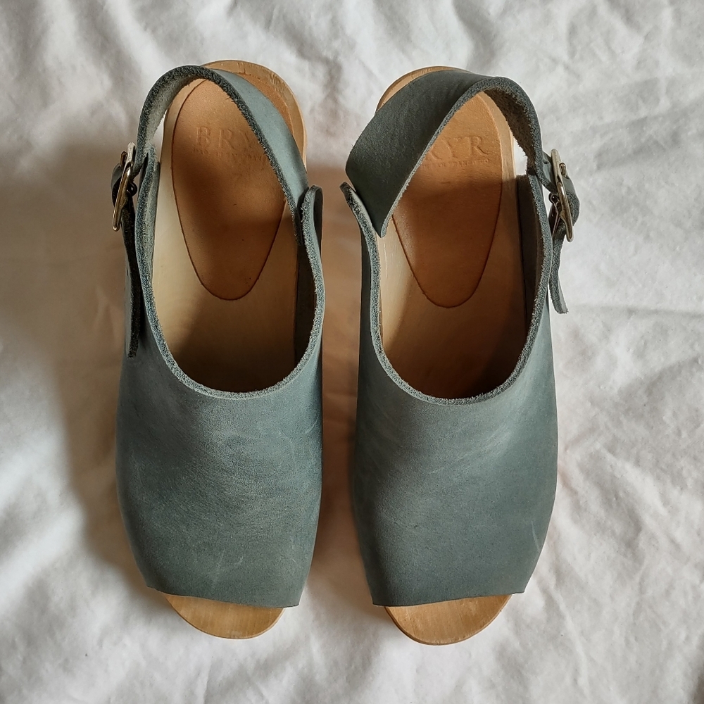 BRYR Suzie Spanish Toe High Heel Clogs